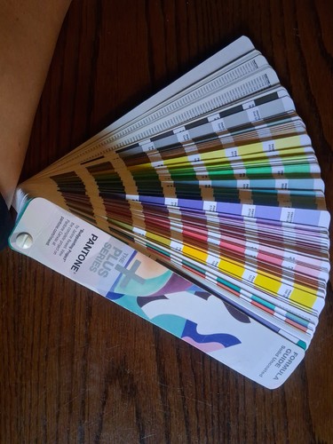 Pantone formula guide solido - pantone,