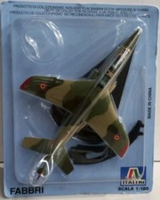Modellino aereo militare