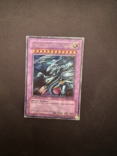 Drago Bianco Occhi Blu Finale