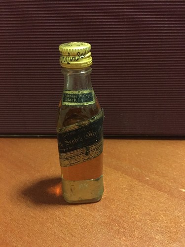Johnnie walker old scotch - johnnie,