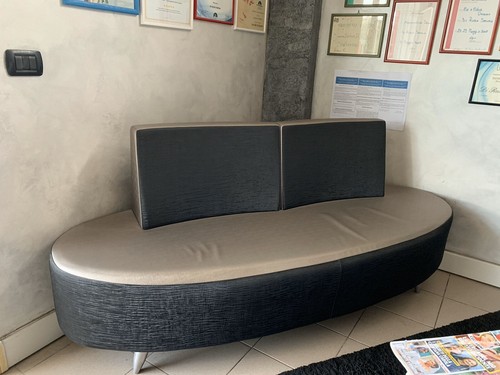 Divano attesa parrucchiere - divano,