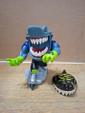 Mattel 1995 Street Sharks Streex Series 3 Blades  - rotelle sane con maschera