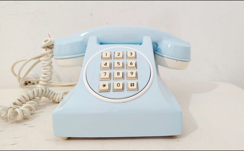 Telefono vintage tastiera - a,