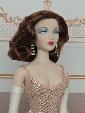 GENE RED VENUS'95 16" bambola nuda in RITRATTO GLAMOUR'04 tonnellate~senza scatola~Xlnt usata