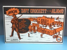 (2) DAVY CROCKETT AT THE ALAMO
