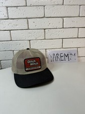 berretto strega fosso