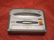 Raro lettore di cassette