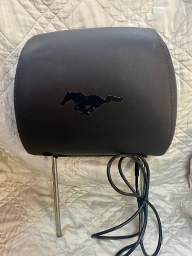 2005 mustang headrest monitors - 2005,
