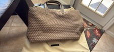 NUOVO Naghedi Jetsetter