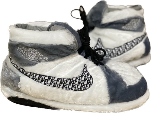 Pantofole peluche jordan - pantofole,