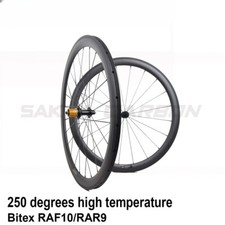 Set ruote in fibra di carbonio