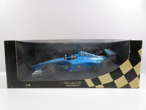 Minichamps 180990080 - 1:18,