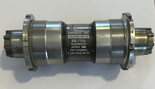 Boitier pedalier dura ace 7700