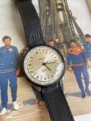 Montre raketa mouvement - montre,
