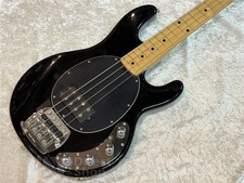 MUSIC MAN StingRay EX (Nero)