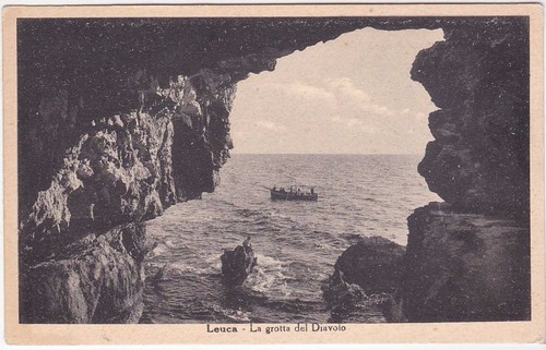 Leuca lecce la grotta del - -,