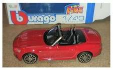 Fiat 124 Spider rossa