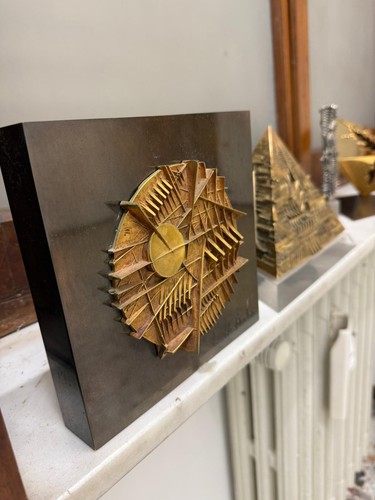 Arnaldo pomodoro - ,