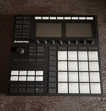 NATIVE INSTRUMENTS Maschine MK3.
