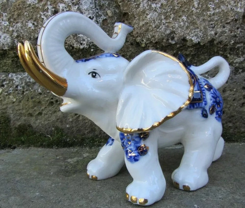 Porcellana elefante - porcellana,