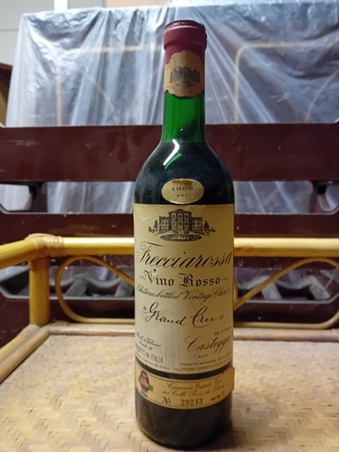 Antica bottiglia vino rosso - vino,