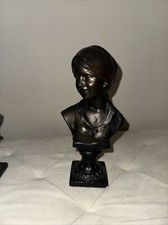 Busto Bronzo Bambina Giovanni