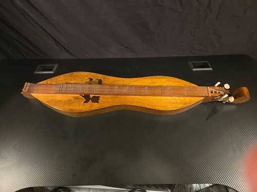Dulcimer montagna degli - montagna,