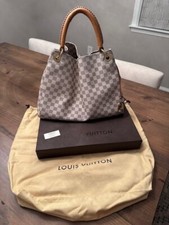 Borsa Louis Vuitton Artsy