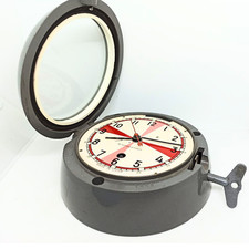 Orologio da parete russo