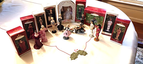 Undici decorazioni natalizie