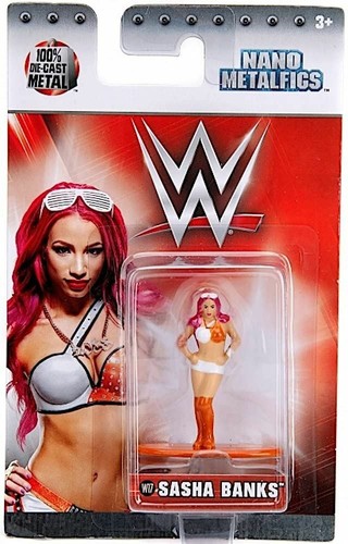 Nano metalfigs wwe sasha banks - nano,