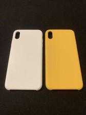 2 cover Kw Mobile per iphone Xs Max. Bianca e gialla