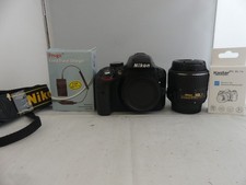Nikon D D3300 24.2MP  w/ AF-S