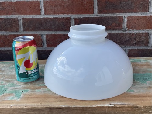 Antico paralume lampada olio