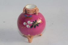 Piccolo vaso treppiede