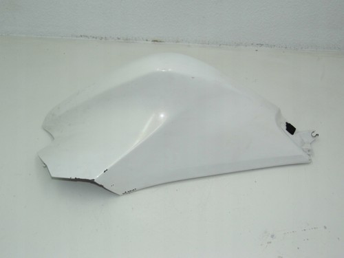 Honda vfr 1200 - carena, tappo