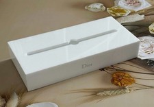 Christian Dior Paris Porta