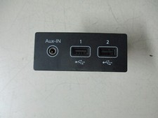 280231553R LETTORE PORTA INGRESSO USB AUX RENAULT CLIO V ANNO 2020