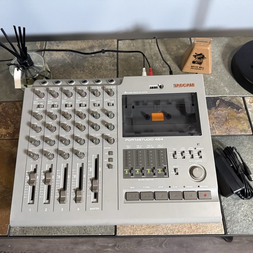 Tascam portastudio 424 - tascam, 4