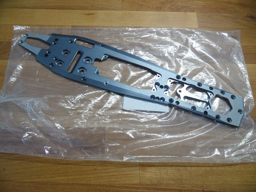 Serpent chassis 966 neuf - chassis, (