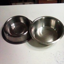 Ciotole per cani. N.2 pezzi.Usate.Di acciaio.