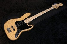 Fender Made in Japan basso