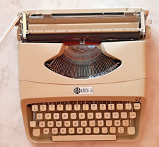Macchina da scrivere