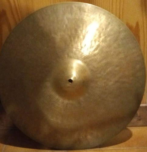 Zildjian hammered istanbul - zildjian,