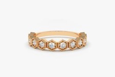 Anello romantico in oro con