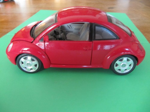 Burago wolkswagen new beetle - wolkswagen,