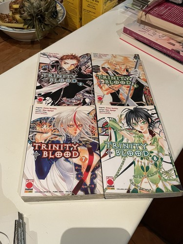 Fumetto trinity blood - trinity,