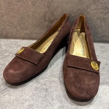 Yves Saint Laurent décolleté