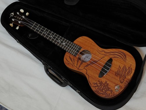 Luna coral concert ukulele - luna,