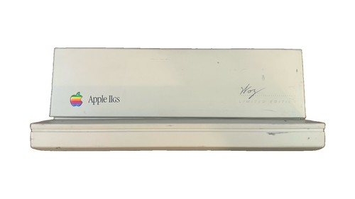 Computer apple iigs - apple, woz